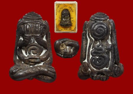 Phra Phidta Maha Mongkol Amulet for Wealth by Luang Phor Kloi Anomo - Blessings and Prosperity main image 1